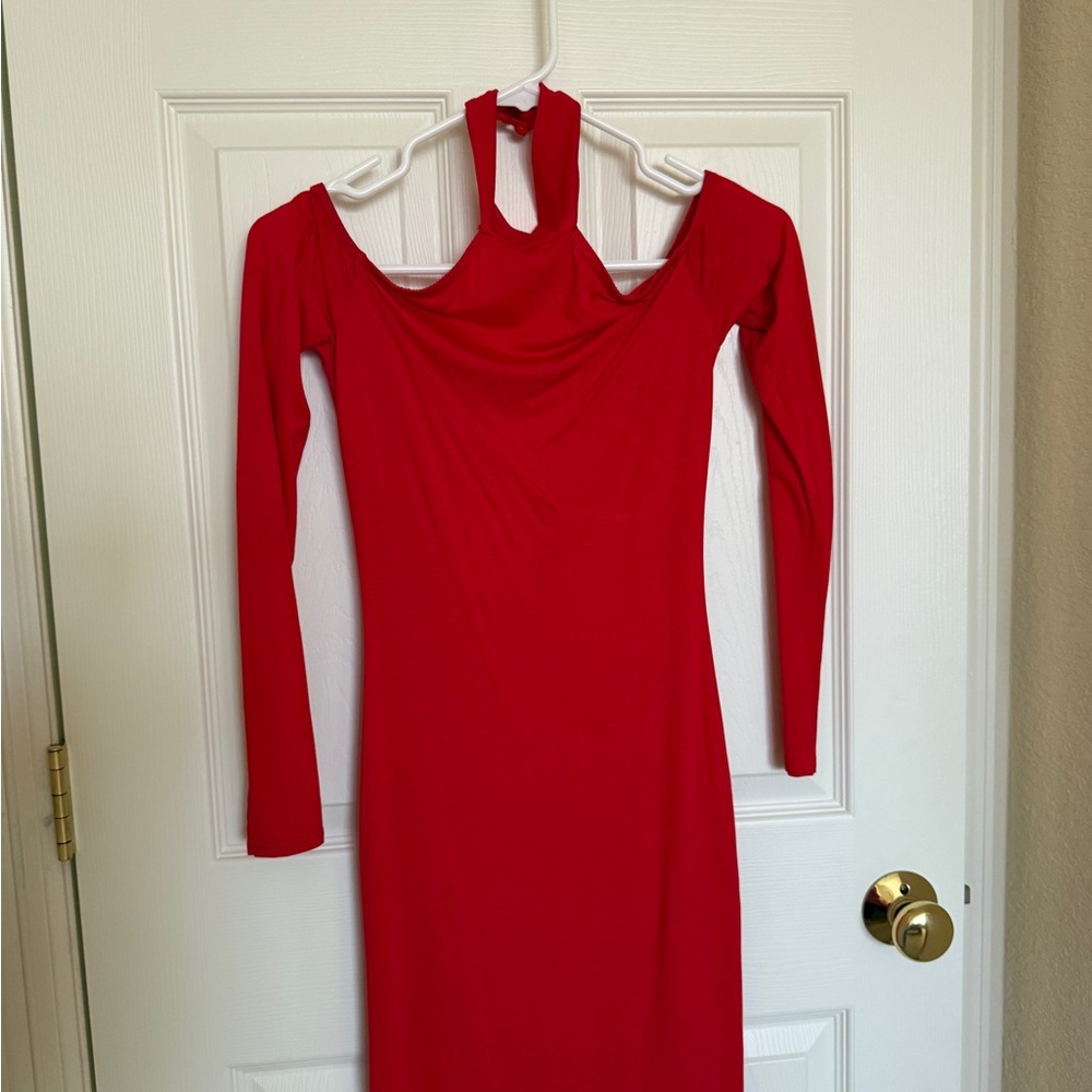 Elegant Red Long Sleeve Dress